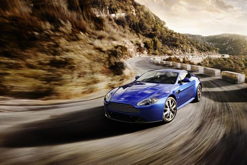 Aston Martin V8 Vantage S Aston Martin V8 Vantage S