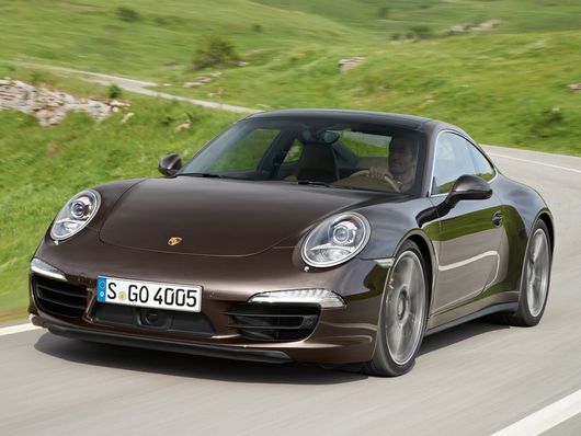 Porsche 911 Carrera 4 Porsche 911 Carrera 4
