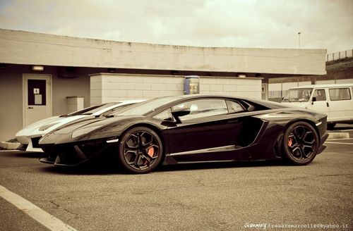 Lamborghini Aventador