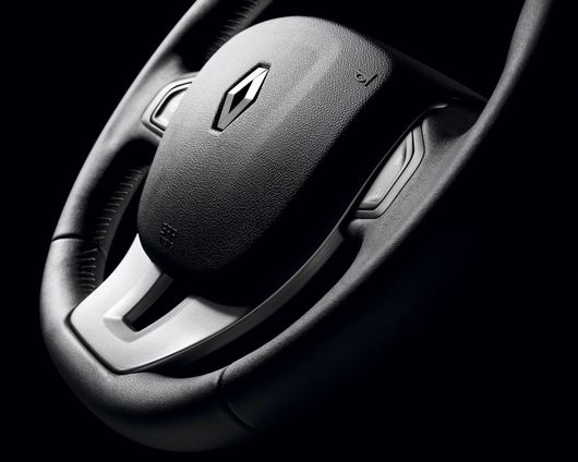 Renault Laguna Coupé 2012