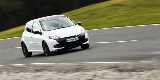 Renault Clio RS Akrapovic