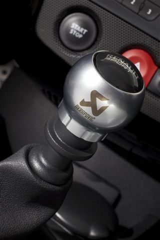 Renault Clio RS Akrapovic