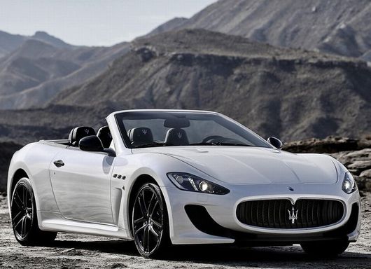 Maserati GranCabrio MC
