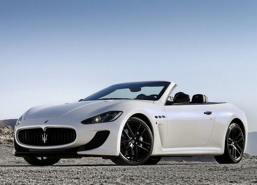 Maserati GranCabrio MC