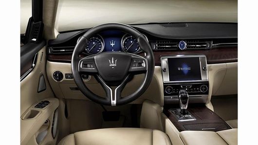 Maserati Quattroporte