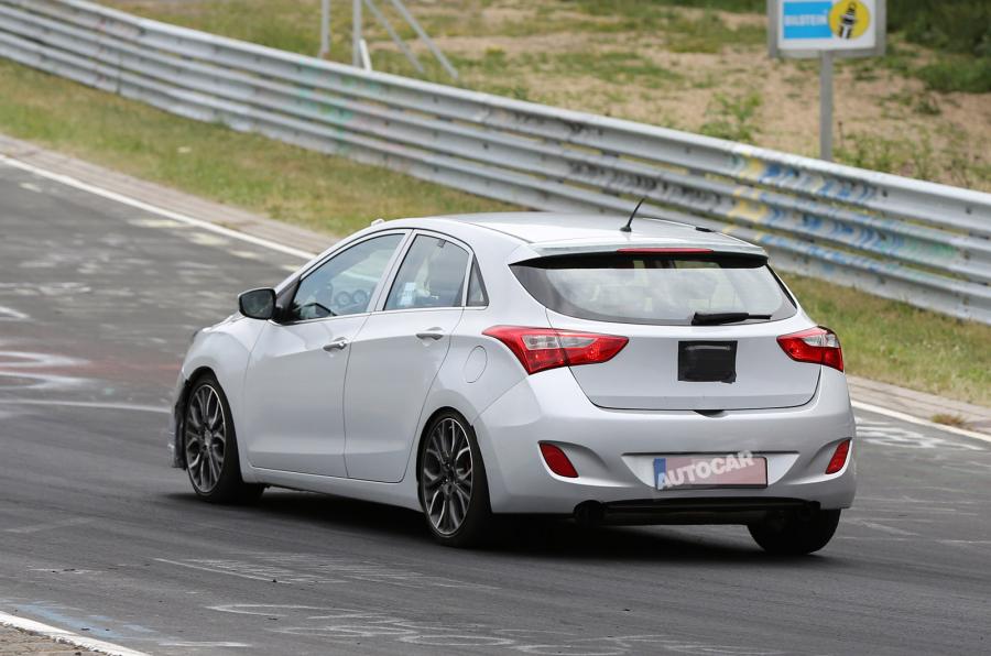 2017-hyundai-i30-n_3