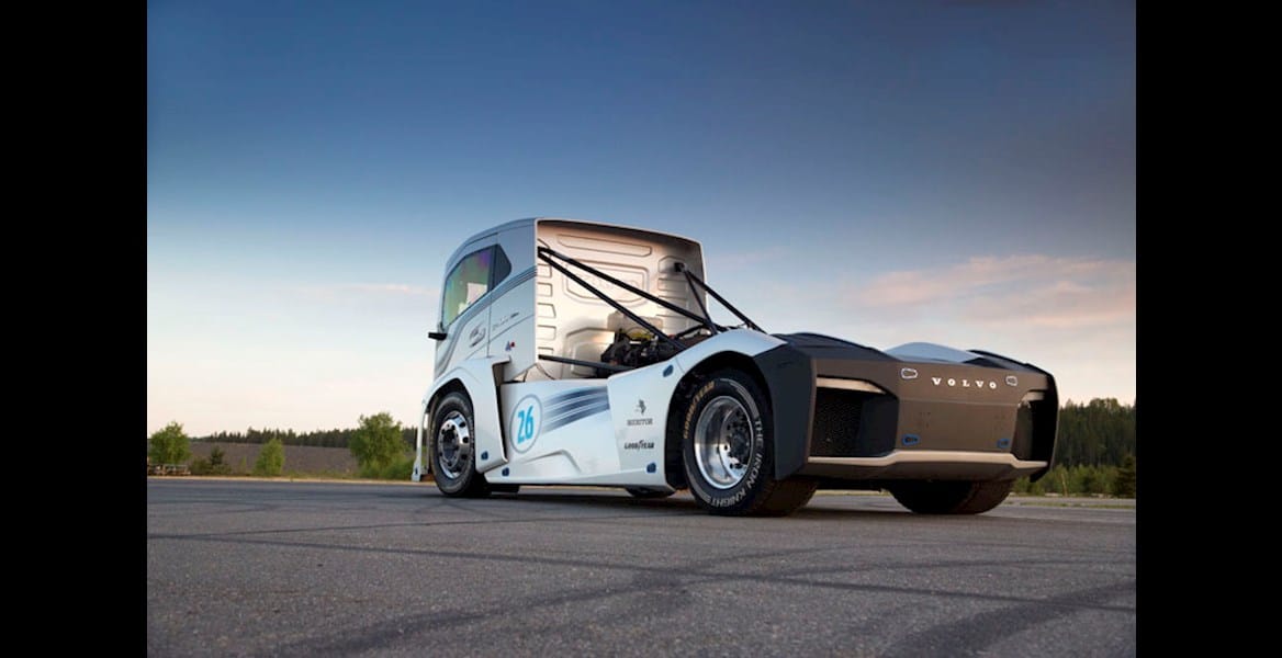 Volvo-Trucks_record_4