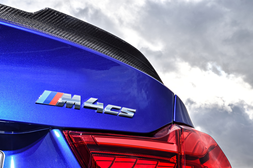 BMW-M4-CS-5